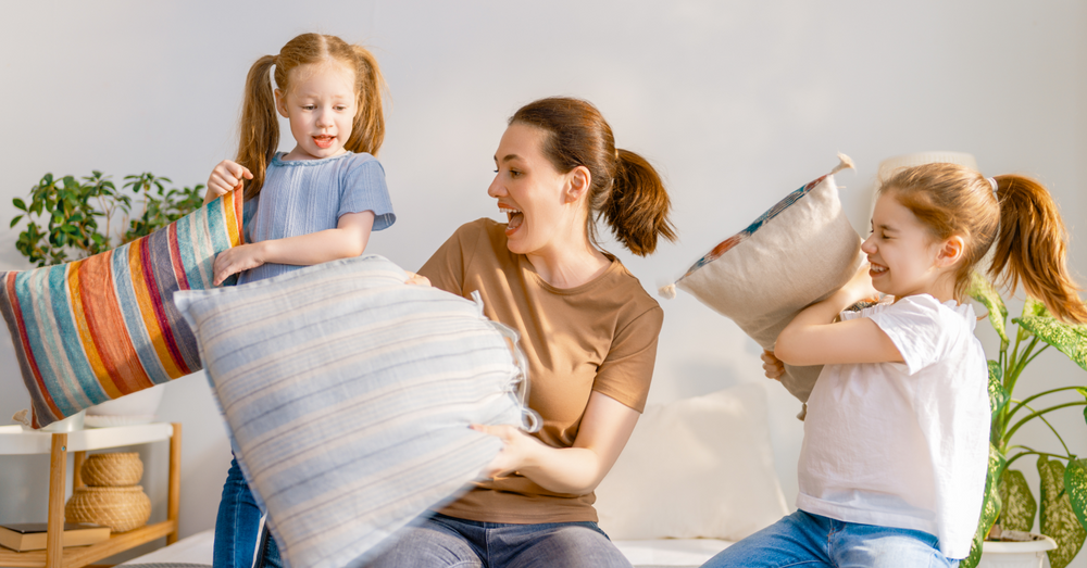 large_mom_play_with_kids_d19fcf53d9.png